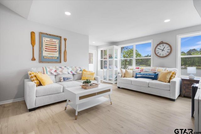 532 E Hideaway Lane, Hideaway, TX 75771