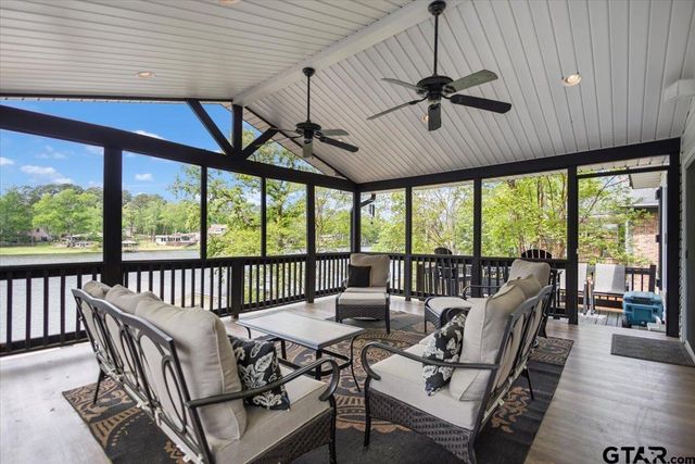 532 E Hideaway Lane, Hideaway, TX 75771