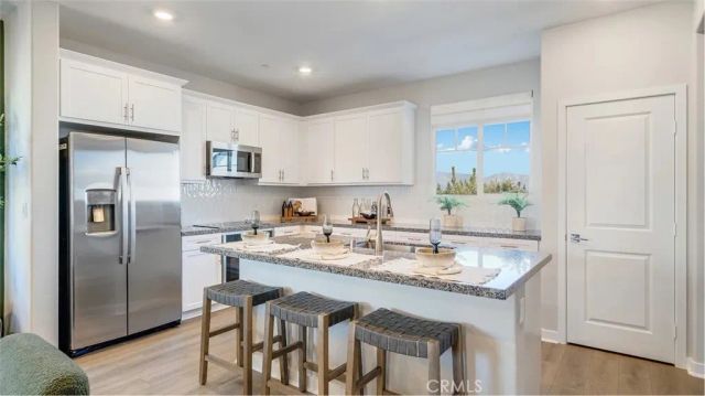 1721 Eagle Road, Rialto, CA 92376