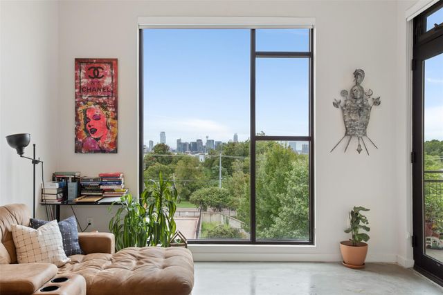 2525 S Lamar 309, Austin, TX 78704