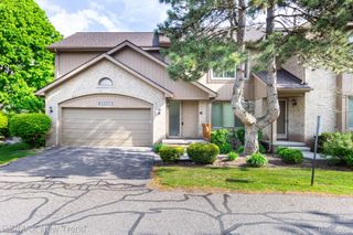 29583 SIERRA POINTE Circle, Farmington Hills, MI 48331
