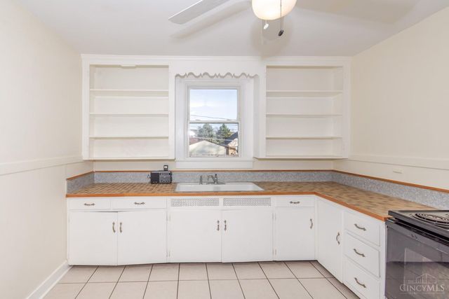 4037 Corinth Boulevard, Dayton, OH 45410