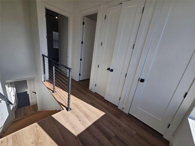 2139 Mail Avenue 101, Dallas, TX 75235