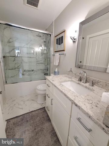 162 TAVISTOCK, Cherry Hill, NJ 08034