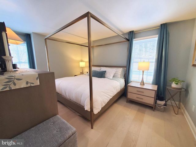 162 TAVISTOCK, Cherry Hill, NJ 08034