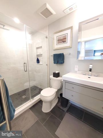 162 TAVISTOCK, Cherry Hill, NJ 08034