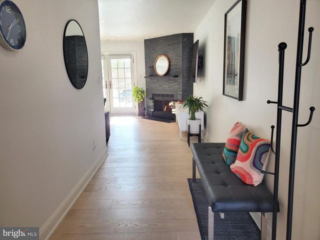 162 TAVISTOCK, Cherry Hill, NJ 08034