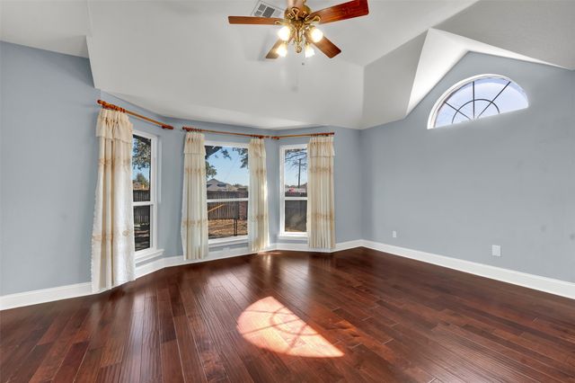 1653 Churchill Lane, Mansfield, TX 76063