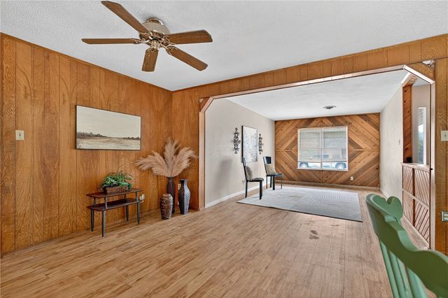 10729 Dogwood St, Corpus Christi, TX 78410