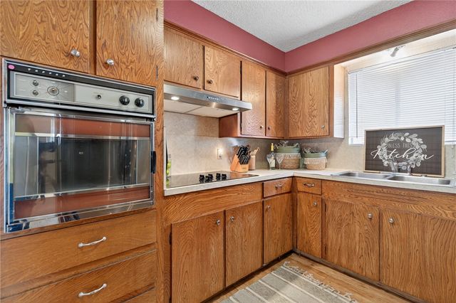 10729 Dogwood St, Corpus Christi, TX 78410