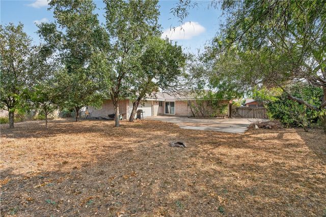 10729 Dogwood St, Corpus Christi, TX 78410