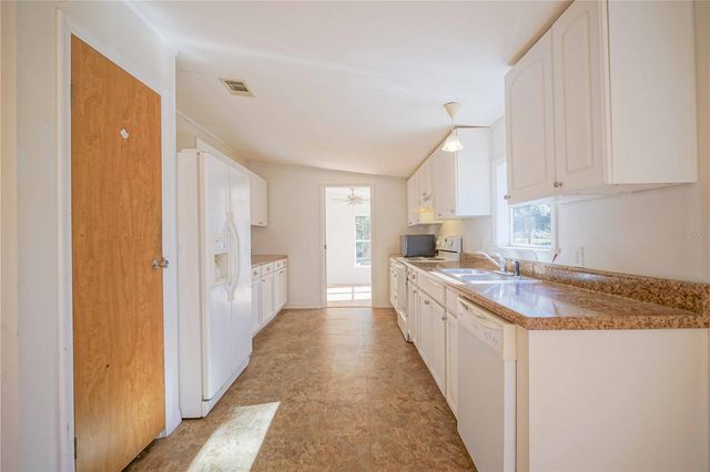 16621 SW 45TH STREET, Ocala, FL 34481