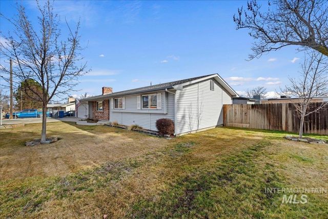 1204 Teton Ave, Caldwell, ID 83605