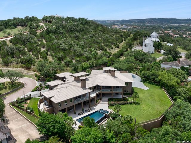 11 Davenport Ln, San Antonio, TX 78257