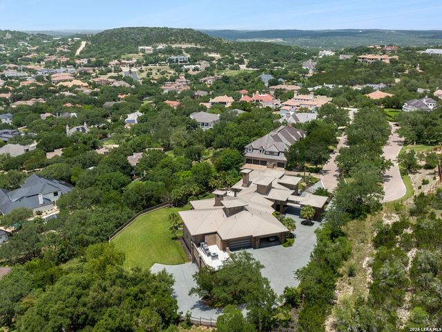 11 Davenport Ln, San Antonio, TX 78257
