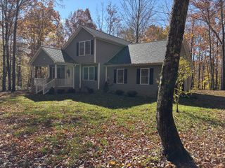 230 Market Ln, Gainesboro, TN 38562