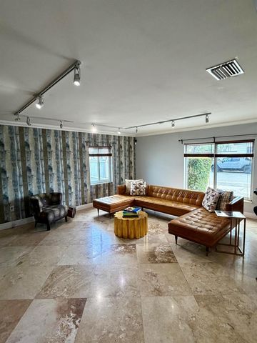 114 SW 57th Court, Miami, FL 33144