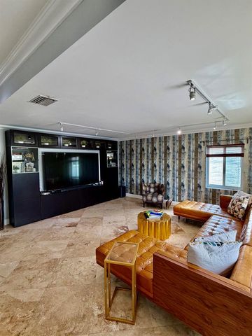 114 SW 57th Court, Miami, FL 33144