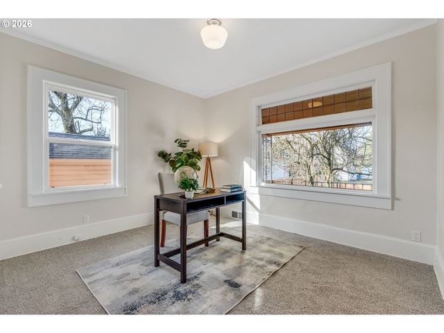 2534 Se 18TH Ave, Portland, OR 97202