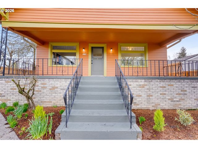 2534 Se 18TH Ave, Portland, OR 97202