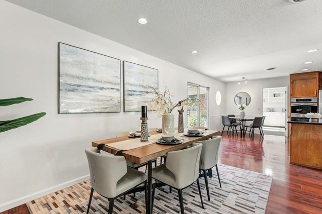 1354 Gary Way, Carmichael, CA 95608