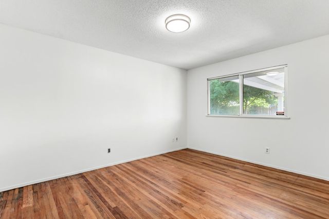 1354 Gary Way, Carmichael, CA 95608