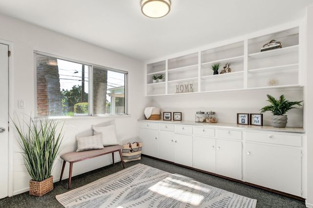 1354 Gary Way, Carmichael, CA 95608