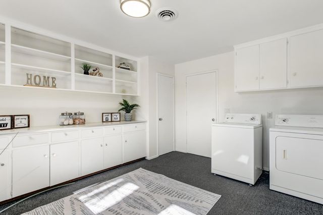 1354 Gary Way, Carmichael, CA 95608