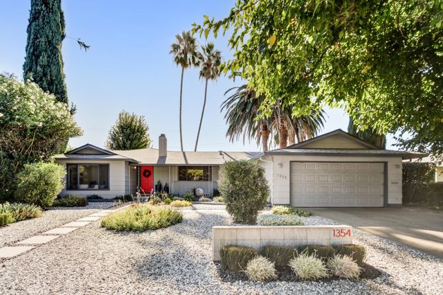 1354 Gary Way, Carmichael, CA 95608