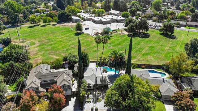 1354 Gary Way, Carmichael, CA 95608