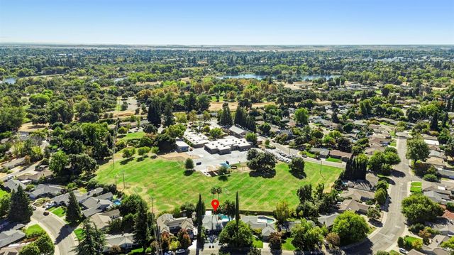 1354 Gary Way, Carmichael, CA 95608