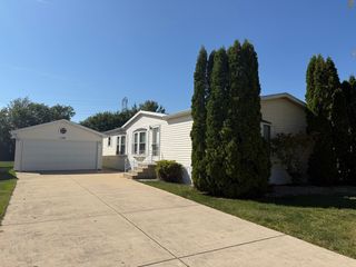 129 HIBISCUS Circle, Matteson, IL 60443