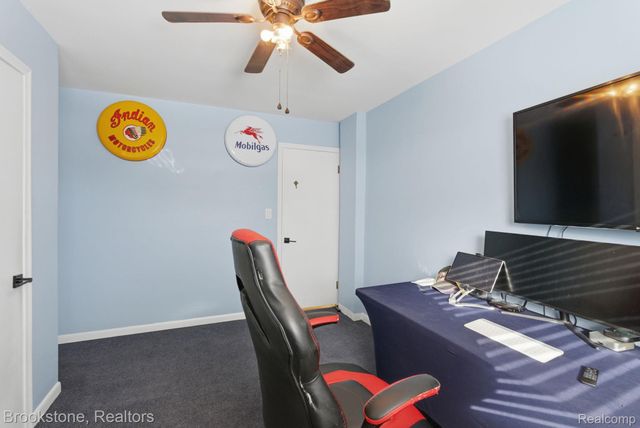 22564 Shorewood Drive, St. Clair Shores, MI 48081