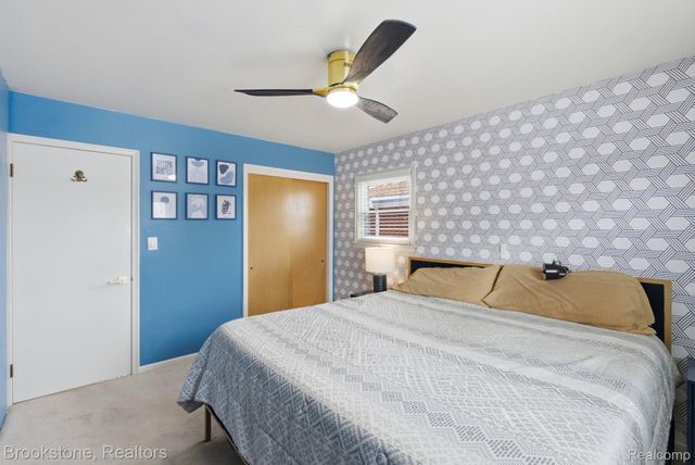 22564 Shorewood Drive, St. Clair Shores, MI 48081