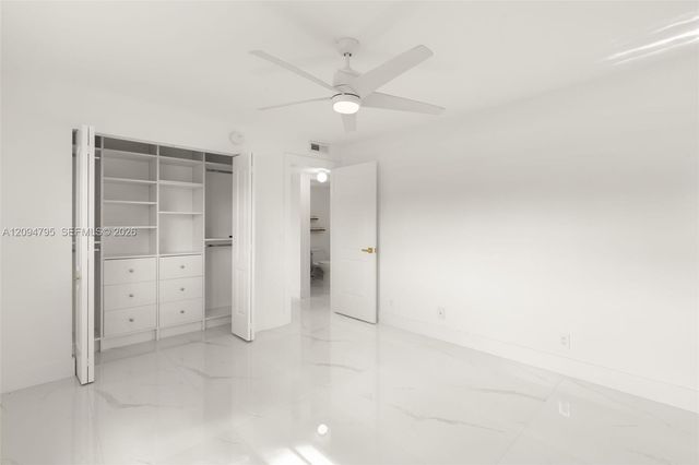 392 Mansfield J 392, Boca Raton, FL 33434