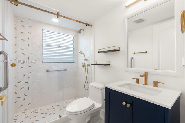 392 Mansfield J 392, Boca Raton, FL 33434