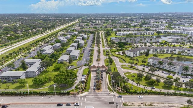 392 Mansfield J 392, Boca Raton, FL 33434