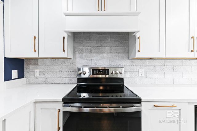 6651 Jackson Square, Daphne, AL 36526