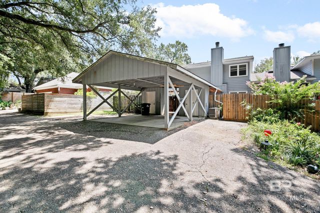 6651 Jackson Square, Daphne, AL 36526