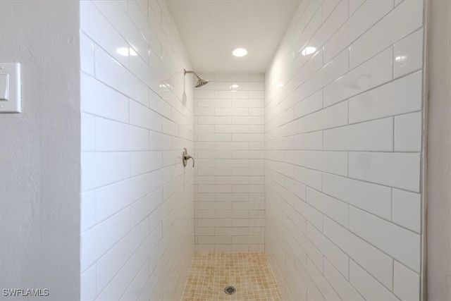 740 SW 5th ST, Cape Coral, FL 33991