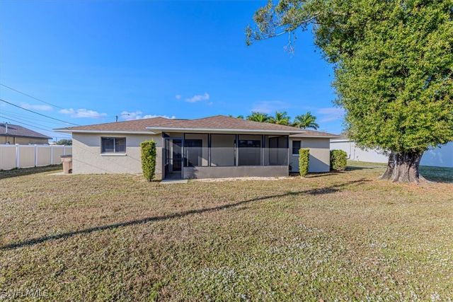 740 SW 5th ST, Cape Coral, FL 33991