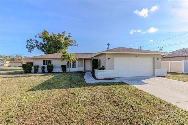 740 SW 5th ST, Cape Coral, FL 33991