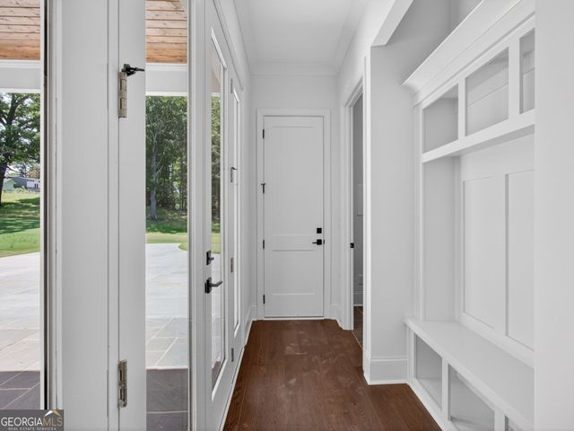 220 Suwanee Avenue, Suwanee, GA 30024