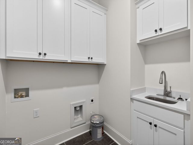 220 Suwanee Avenue, Suwanee, GA 30024