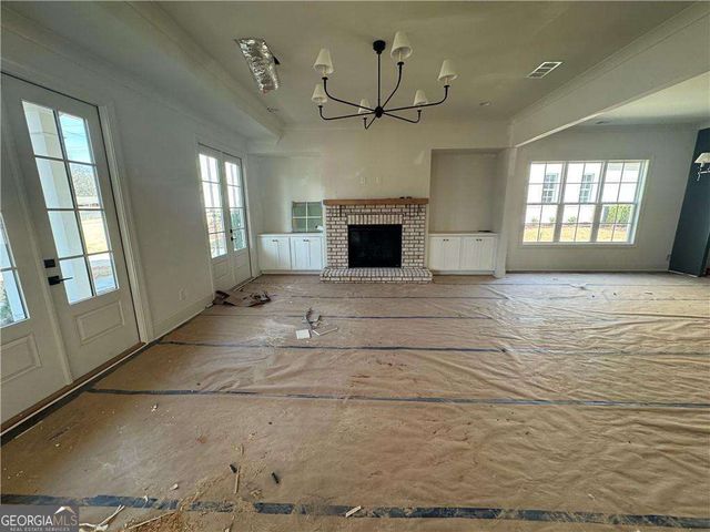 220 Suwanee Avenue, Suwanee, GA 30024