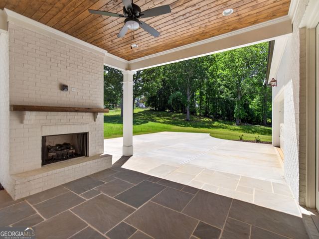 220 Suwanee Avenue, Suwanee, GA 30024