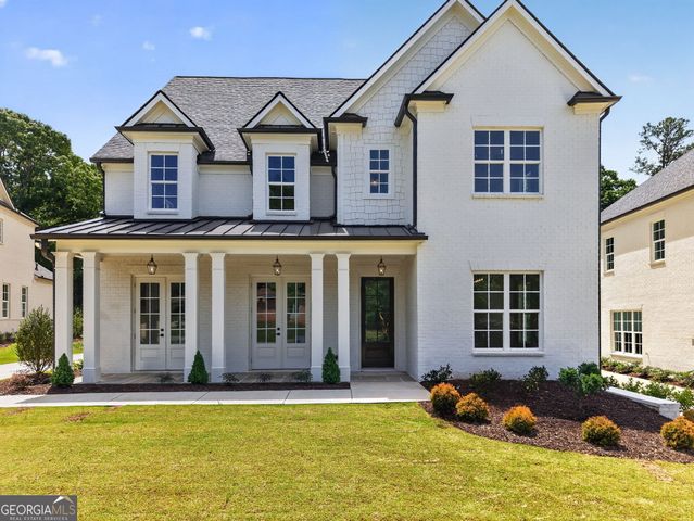 220 Suwanee Avenue, Suwanee, GA 30024