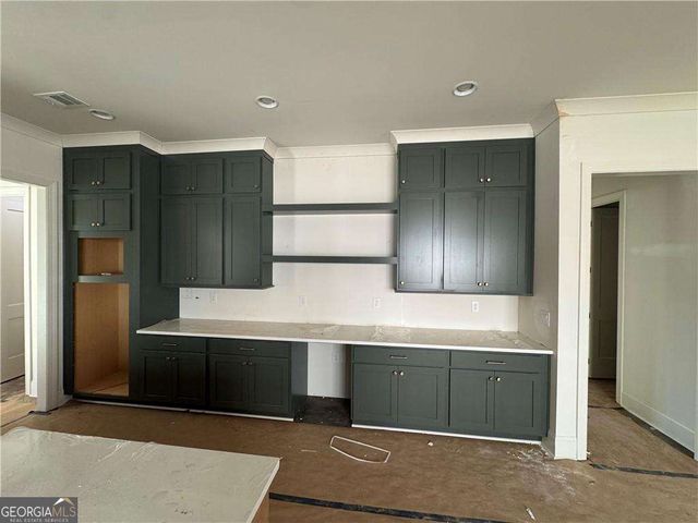 220 Suwanee Avenue, Suwanee, GA 30024