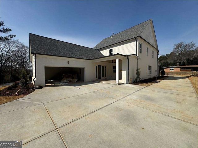 220 Suwanee Avenue, Suwanee, GA 30024