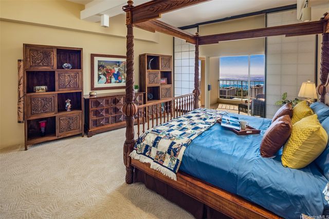 469 Ena Road GPH 3805, Honolulu, HI 96815